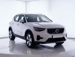 Blanco Nuevo 2024 Volvo XC40 Core SUV | 41.700 € (Un poco caro)