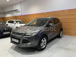 Marrón Usado 2014 Ford Kuga Titanium SUV | 8990 € (Precio justo)