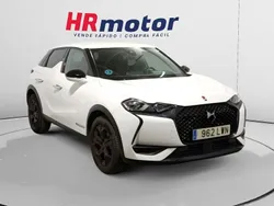 Blanco Usado 2022 DS Automobiles DS3 Crossback Performance SUV | 15.940 € (Precio justo)