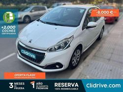 Blanco Usado 2017 Peugeot 208 Style Utilitario | 9690 € (Un poco caro)