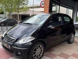Negro Usado 2008 Mercedes A200 Elegance Utilitario | 4990 € (Precio justo)