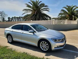 Gris / plata Usado 2017 VW Passat Advance Berlina | 13.200 € (Precio justo)