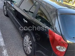 Etiqueta b (amarilla) Usado 2007 Renault Laguna III Dynamique Familiar | 3000 € (Caro)