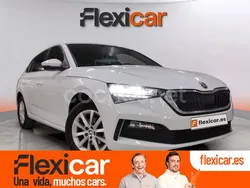 Blanco Usado 2019 Skoda Scala Style Utilitario | 16.490 € (Un poco caro)