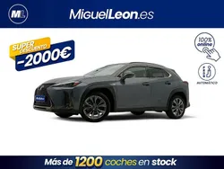 Gris / plata Usado 2023 Lexus UX Sport Line SUV | 29.985 € (Precio justo)