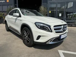 Blanco Usado 2017 Mercedes GLA220 SUV | 24.800 € (Precio justo)