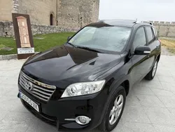 Usado 2010 Toyota RAV4 Executive SUV | 9800 € (Precio justo)