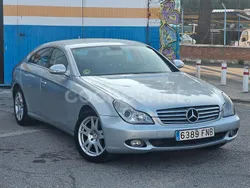 Gris / plata Usado 2007 Mercedes CLS320 Berlina | 6990 € (Super precio)