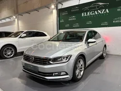 Gris / plata Usado 2017 VW Passat Advance Berlina | 13.990 € (Precio justo)