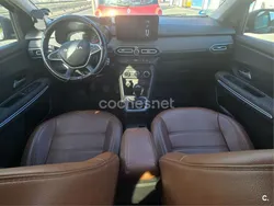 Negro Usado 2023 Dacia Jogger Extreme Familiar | 11.000 € (Caro)