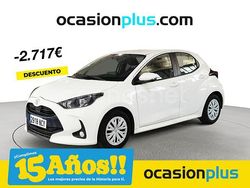 Blanco Usado 2023 Toyota Yaris Active Berlina | 15.150 € (Precio justo)