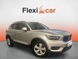 Gris Usado 2018 Volvo XC40 Momentum SUV | 17.490 € (Buen precio)