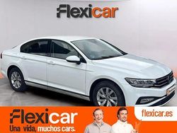 Blanco Usado 2021 VW Passat Berlina | 21.490 € (Precio justo)