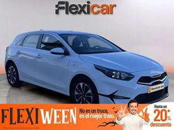Blanco Usado 2025 Kia Ceed Utilitario | 17.490 € (Buen precio)