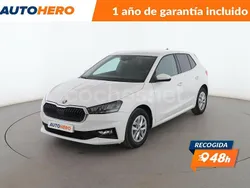 Blanco Usado 2022 Skoda Fabia Berlina | 17.499 € (Precio justo)