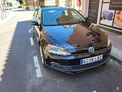 Negro Usado 2013 VW Jetta Sport Berlina | 12.500 €
