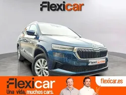 Verde Usado 2023 Skoda Karoq Ambition SUV | 21.990 € (Precio justo)
