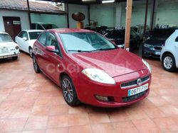 Granate Usado 2007 Fiat Bravo Active Utilitario | 3300 € (Precio justo)