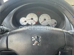 Negro Usado 2004 Peugeot 206 Berlina | 1800 € (Precio justo)