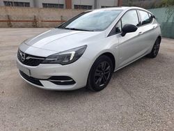 Gris Usado 2021 Opel Astra Design & Tech Berlina | 13.900 € (Precio justo)
