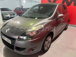 Gris / plata Usado 2011 Renault Scénic III Monovolumen | 3990 € (Buen precio)
