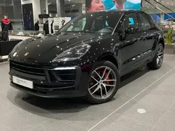 Negro Usado 2022 Porsche Macan S SUV | 79.990 €
