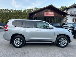 Gris / plata Usado 2017 Toyota Land Cruiser Limited SUV | 48.999 € (Precio justo)