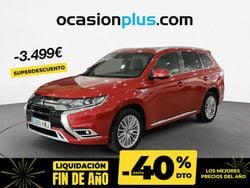Rojo Usado 2019 Mitsubishi Outlander P-HEV SUV | 20.890 € (Precio justo)