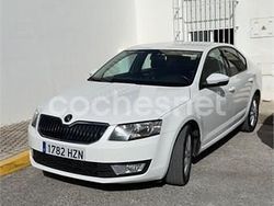 Blanco Usado 2014 Skoda Octavia Active Berlina | 10.499 € (Precio justo)