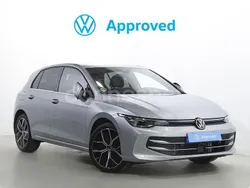 Gris / plata Usado 2024 VW Golf VIII Berlina | 32.800 € (Precio justo)