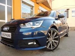 Azul Usado 2015 Audi A1 Attraction Utilitario | 13.900 €