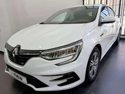 Blanco Usado 2021 Renault Mégane IV Zen Berlina | 14.890 € (Buen precio)