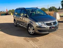 Gris / plata Usado 2010 VW Touran Edition Monovolumen | 7500 € (Precio justo)