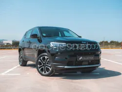 Negro Nuevo 2025 Jeep Compass Altitude SUV | 34.990 € (Precio justo)