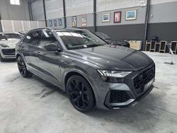 Gris Usado 2023 Audi RS Q8 Sport SUV | 140.000 € (Un poco caro)