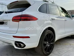 Blanco Usado 2017 Porsche Cayenne S Platinum Edition SUV | 43.500 € (Buen precio)