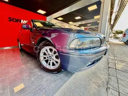Azul Usado 2002 BMW 520 Berlina | 6990 €