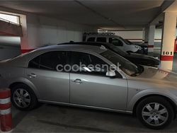 Gris / plata Usado 2006 Ford Mondeo Futura Berlina | 3600 € (Precio justo)