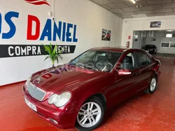 Granate Usado 2002 Mercedes C240 Elegance Berlina | 3900 € (Precio justo)
