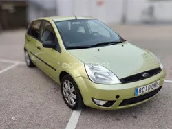 Verde Usado 2005 Ford Fiesta Utilitario | 3000 € (Precio justo)