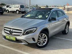 Gris Usado 2015 Mercedes GLA250 Urban SUV | 20.999 € (Precio justo)