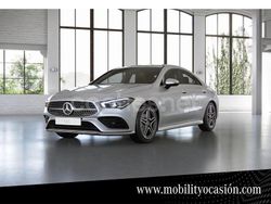 Blanco Usado 2021 Mercedes CLA200 AMG line Berlina | 34.900 € (Precio justo)