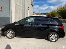Negro Usado 2014 Mercedes B180 AMG line Monovolumen | 8500 €