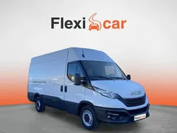 Blanco Usado 2022 Iveco Daily Berlina | 23.490 € (Buen precio)