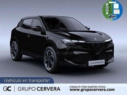 Negro Nuevo 2025 Alfa Romeo GT Junior SUV | 35.990 €