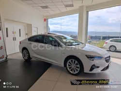 Blanco Usado 2021 Opel Insignia Business Elegance Berlina | 16.900 € (Precio justo)