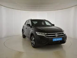 Negro Usado 2025 VW T-Roc R-line SUV | 31.990 €