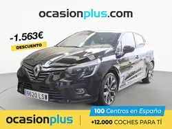 Negro Usado 2021 Renault Clio V Zen Berlina | 14.300 € (Precio justo)