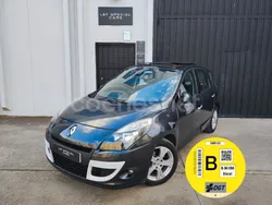 Blanco Usado 2010 Renault Scénic III Dynamique Monovolumen | 6990 € (Precio justo)