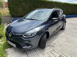 Gris / plata Usado 2017 Renault Clio GrandTour LIMITED Familiar | 10.999 € (Un poco caro)
